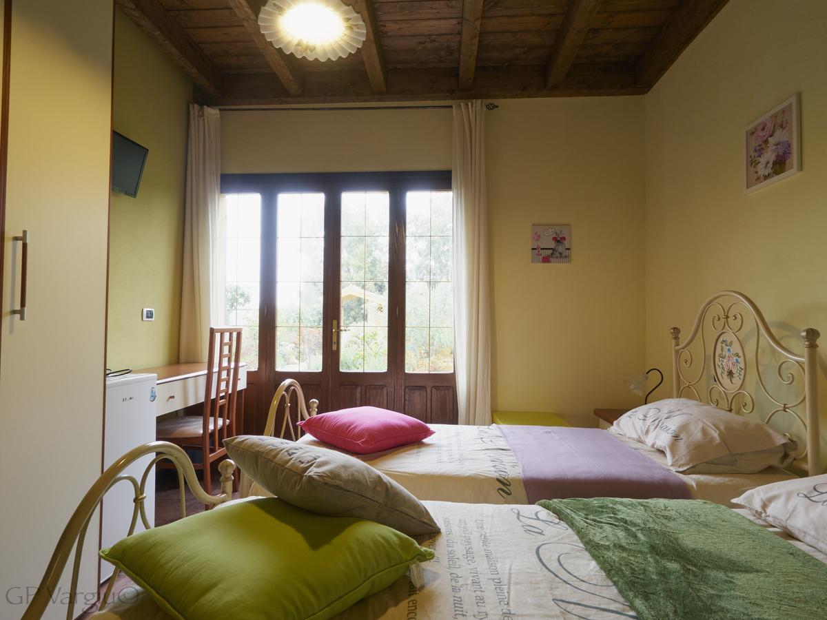 B&B Gassa D'Amante Capoterra Exterior photo